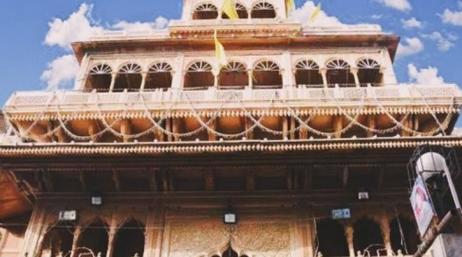 Banke Bihari Mandir Vrindavan: A Divine Abode of Lord Krishna