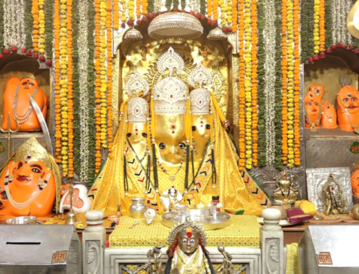 Mahalaxmi Puja at Maa Baglamukhi Dham, Ujjain