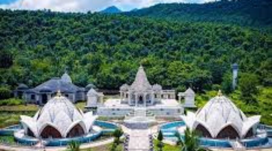 Parasnath Temple & Parasnath Hills